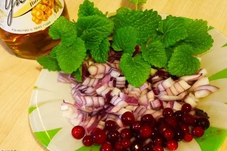 Закусочный селедочный салат: шаг 3