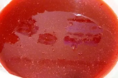 Клюквенный торт “огонь рождественской свечи”: шаг 22