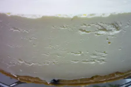 Клюквенный торт “огонь рождественской свечи”: шаг 23