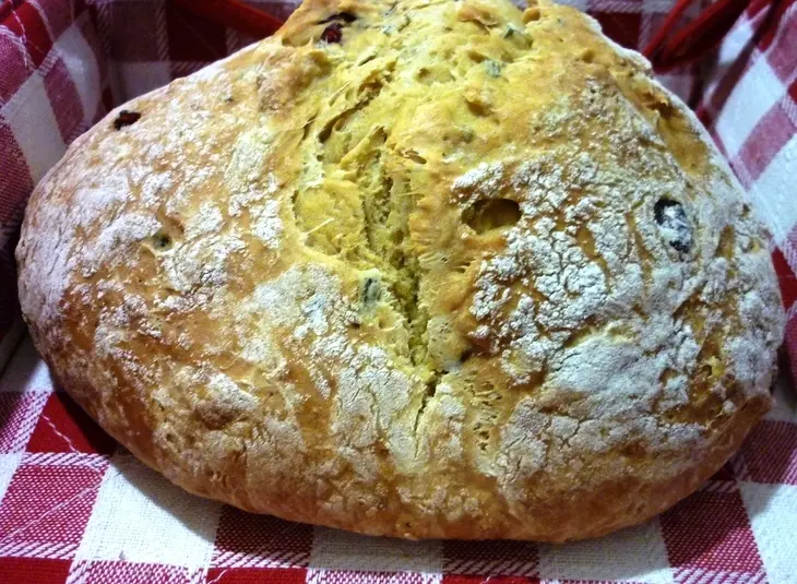 Ирландский содовый хлеб с клюквой,розмарином и грецкими орехами (рождественский завтрак): шаг 8