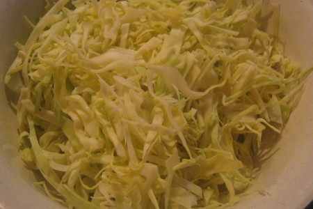 Салат из капусты и клюквы: шаг 3