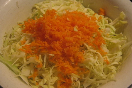 Салат из капусты и клюквы: шаг 4