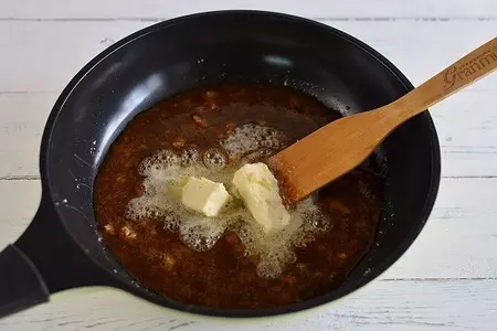 Штрудель с клюквой и яблоками: шаг 4