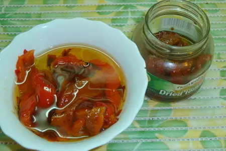 Салат "прощальноновогодний" с овощами, кальмарами и креветками: шаг 1
