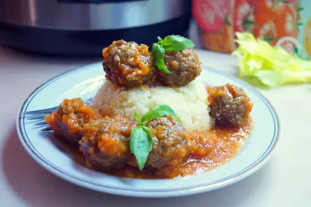 Мясные шарики из баранины с мятой и пикантным смузи-соусом: шаг 8