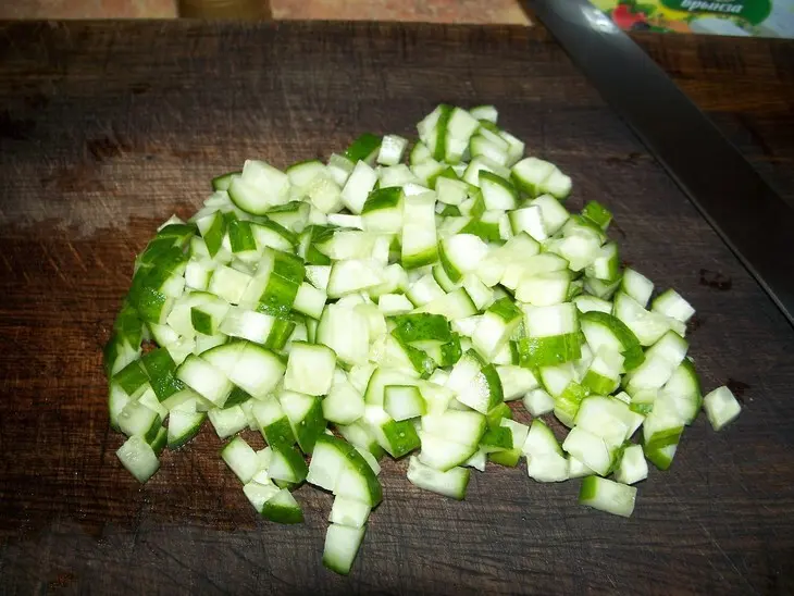Салат из чечевицы с брынзой и овощами: шаг 3
