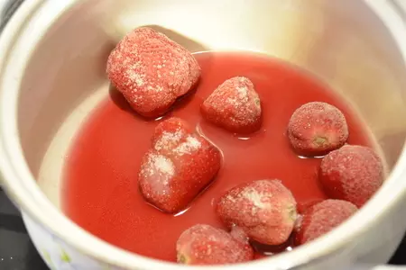 Овсянка настоящая  с ягодным соусом: шаг 4