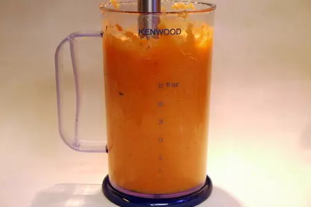 Овощной смузи из кольраби, моркови, сельдерея и груши: шаг 3