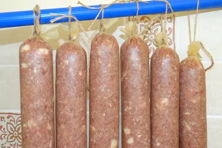 Колбаса домашняя вкусная: шаг 5