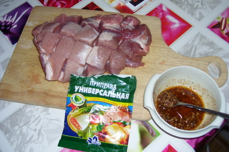 Мясо жаренное в духовке с картофелем: шаг 1