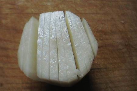 Картофельные хризантемы-фри: шаг 1