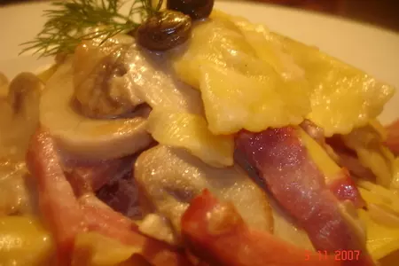 Паста: люссини с сыром в соусе с грибами и сыровяленым мясом: шаг 1