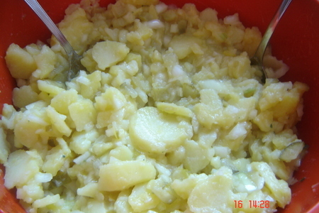 Салат картофельный с солёными огурчиками: шаг 5