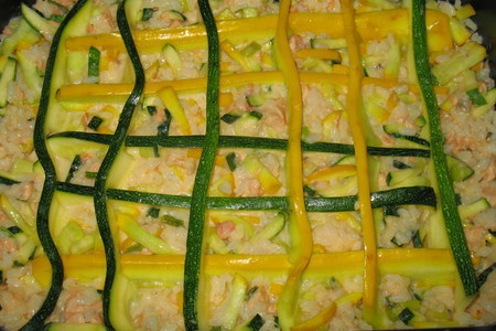 Рисовая запеканка с кабачками и консервированной рыбкой.: шаг 7