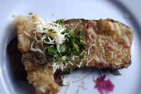 Кабачковые рулетики с рыбой и сыром: шаг 3