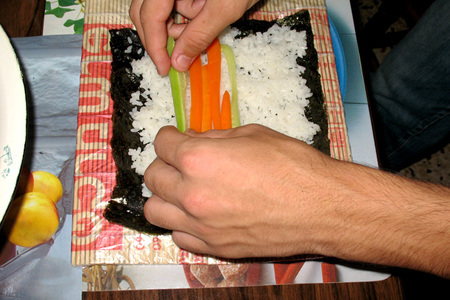 Вегетарианские суши-маки: шаг 3
