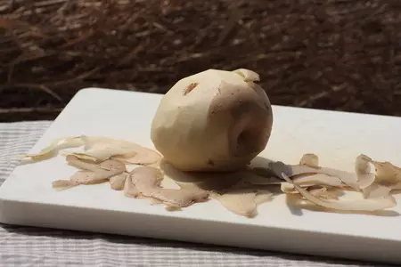 Судак с картофельным хворостом: шаг 1