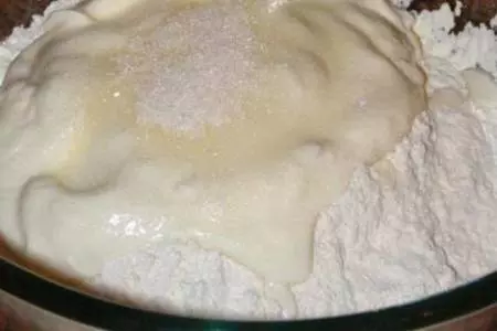 Вареники с черешней на пару: шаг 2