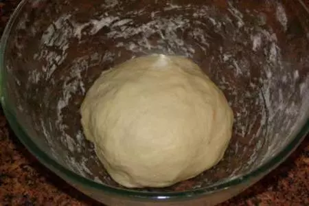 Вареники с черешней на пару: шаг 3