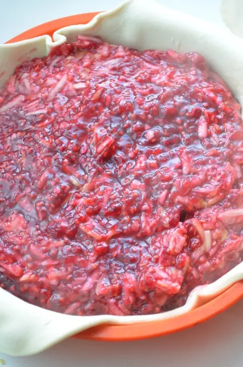 Пирог с малиной и яблоком  (фм): шаг 5