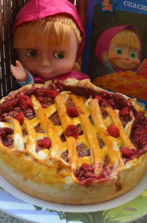 Пирог с малиной и яблоком  (фм): шаг 7