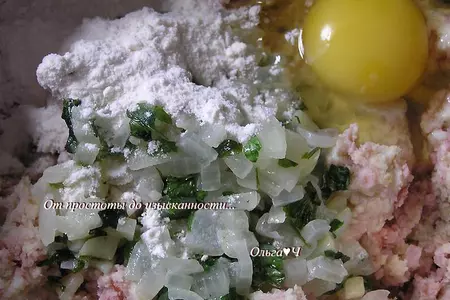 Канедерли из хлеба и колбас в бульоне: шаг 2