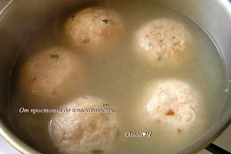 Канедерли из хлеба и колбас в бульоне: шаг 5