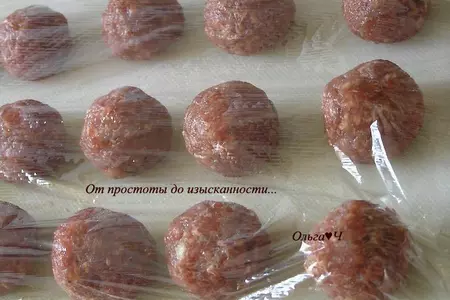 Фарфалле с фрикадельками в томатно-базиликовом соусе: шаг 2