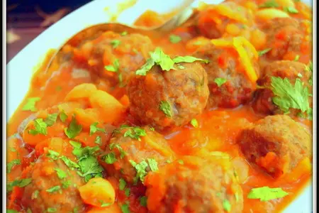 Мясные шарики, тушёные с фасолью. обед выходного дня.: шаг 4