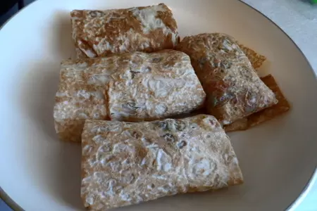 Ленивые рыбные пирожки.фм,доброе утро,родной!: шаг 5