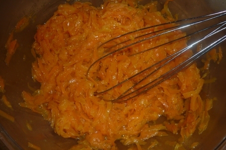 Морковный рулет с творожным сыром: шаг 2