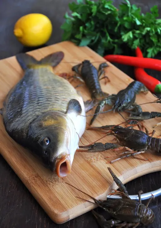 Солянка сборная рыбная "купеческая": шаг 1