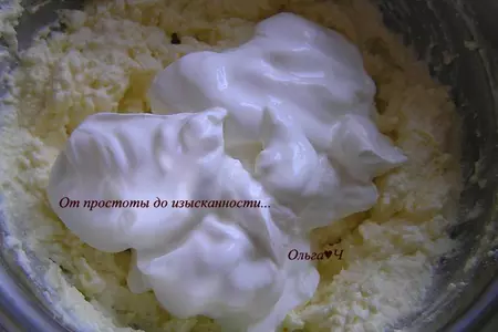 Блинный рулет с творожной начинкой под соусом "рояль": шаг 1
