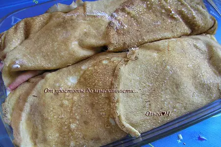 Блинный рулет с творожной начинкой под соусом "рояль": шаг 5