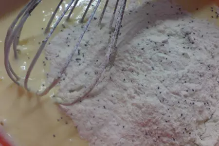 Лимонные блины с маком и лимонным соусом: шаг 3