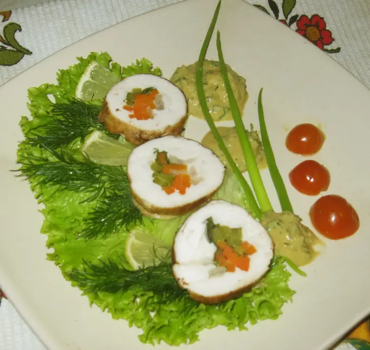 Куриный рулет с овощами: шаг 10