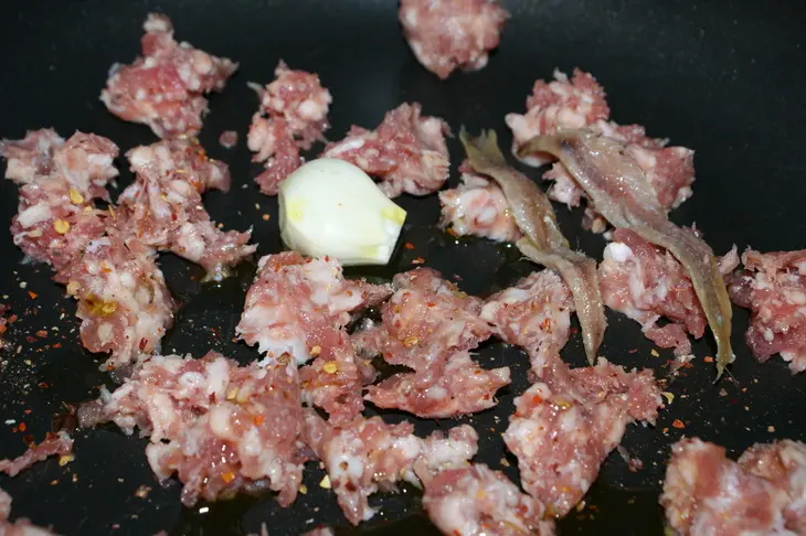 Паста с колбасками и брокколи: шаг 3