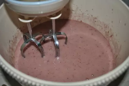 Торт из варенья с творожным кремом: шаг 2