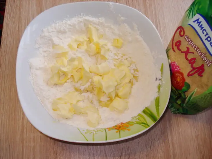 Воздушные слойки-булочки: шаг 4