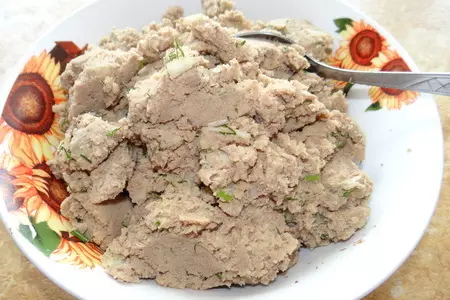 Булочки с начинкой и кунжутом: шаг 2