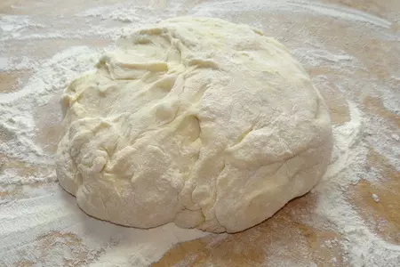 Булочки с начинкой и кунжутом: шаг 3