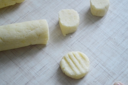 Картофельные постные клецки с овощами и черемшой.: шаг 2