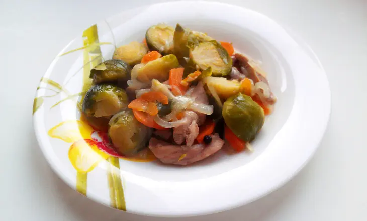 Брюссельская капуста с курицей: шаг 6