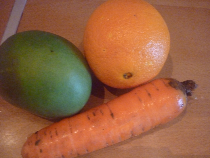 Смузи с морковью: шаг 1