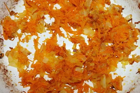 Салат с  кальмарами: шаг 3