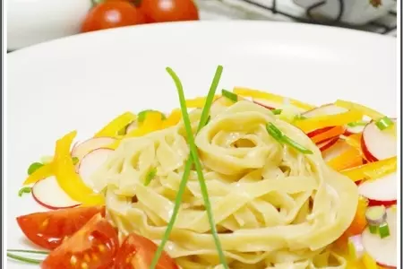 Домашняя паста с соевым соусом и свежими овощами: шаг 6