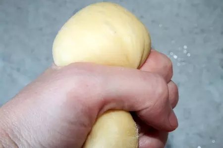 Пончики с джемом из духовки: шаг 2