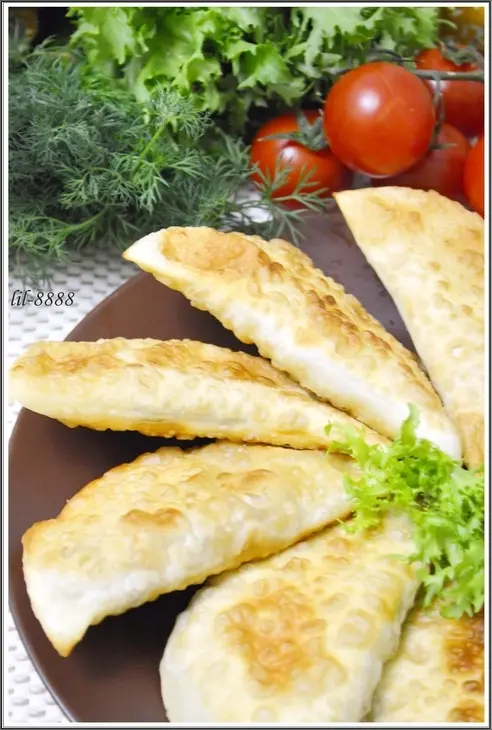 Мини-чебуреки с грибами: шаг 7