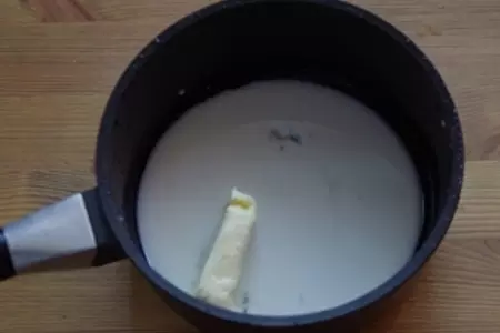 Йогуртовый торт с черникой: шаг 3