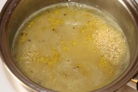 Киноа с имбирным соусом в рисовых корзиночках: шаг 2